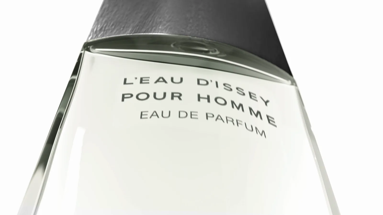 Issey Miyake — Visuel 2 — Motion Design Fabien Bouadi